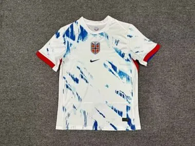 Voetbalshirts voor uitwedstrijden van Noorwegen 2024