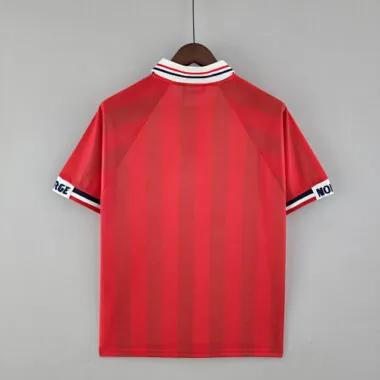 Image 3 de l’album Maillots de football rétro de l’équipe nationale de Norvège 1998/99 (à domicile)