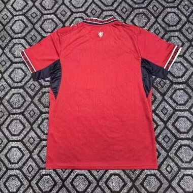 Afbeelding 2 van album 26-27 Tsjechische voetbalshirts voor thuiswedstrijden