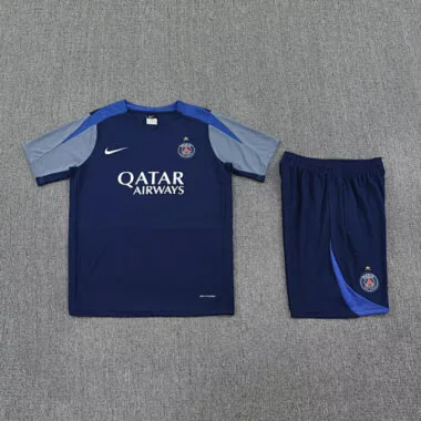 Immagine 2 dell’album Tuta da calcio da allenamento "25-26 Paris"