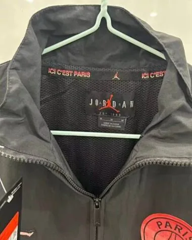 Imagen 5 del álbum 25-26 Chaquetas cortavientos de París