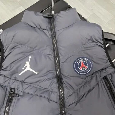 25-26 Paris Cotton vest album image 3