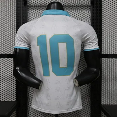 Image 4 de l’album Maillots de football de l’équipe de Marseille, versions joueurs, 26-27
