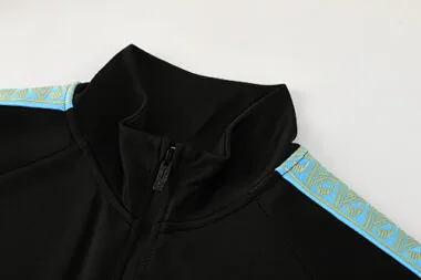25-26 Marseille Jackets Albumbild 15