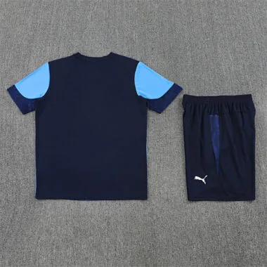 Image 3 de l’album Tenue d’entraînement de football Marseille 25-26