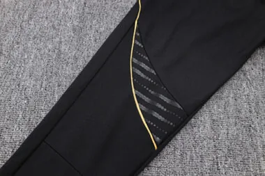 Imagem 23 do álbum 25-26 Lyon Short Sleeve+Pants