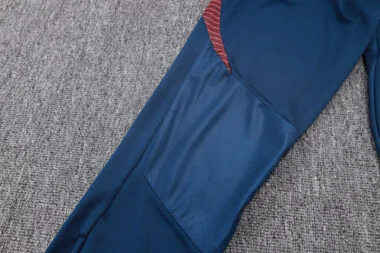 Image 9 de l’album 25-26 Lyon Short Sleeve+Pants