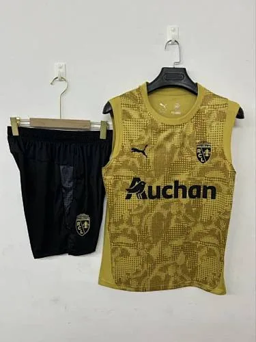 25-26 Lens tracksuit