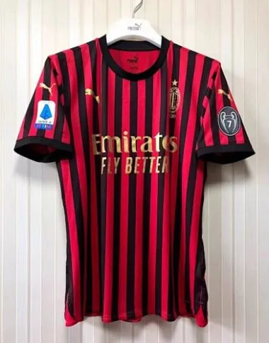 Imagem 3 do álbum Camisolas de futebol retro do AC Milan da época 19/20