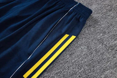 Immagine 17 dell’album Tuta da calcio per gli allenamenti del Boca Juniors del 25-26