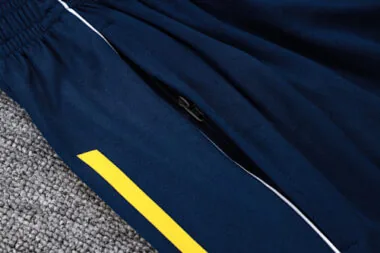 Immagine 19 dell’album Tuta da calcio per gli allenamenti del Boca Juniors del 25-26