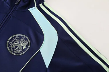 Immagine 8 dell’album 25-26 Ajax Long Sleeve Jackets