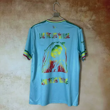 Imagen 2 del álbum Camisetas de fútbol del Ajax 25-26