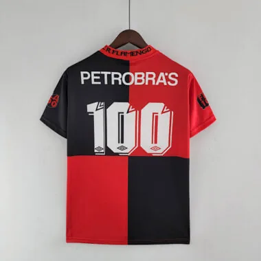 Imagen 2 del álbum Camisetas de fútbol del Flamengo de 1994, edición retro para el 100.º aniversario