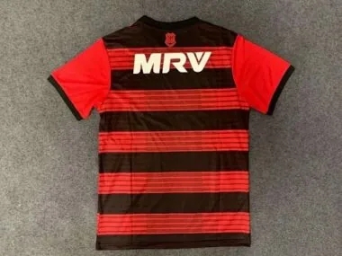 Imagen 3 del álbum Camisetas de fútbol retro de local del Flamengo de la temporada 18/19