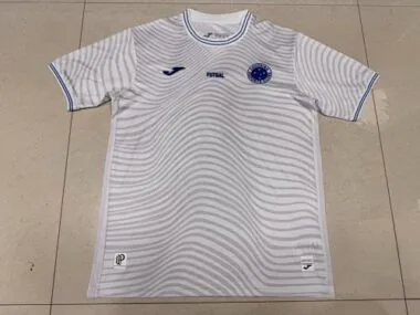 Camisetas de fútbol del Cruzeiro de las temporadas 25-26