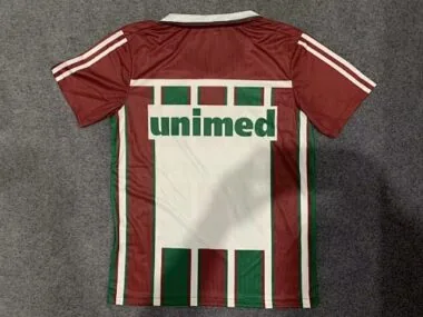 Imagem 2 do álbum Camisolas de futebol retro da equipa da casa do Fluminense da época 2002/03