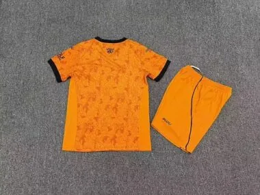 2026/27 Wolverhampton Home Kids Jersey and Shorts album image 2