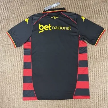 Image 2 de l’album Maillot domicile de Recife 2026/27