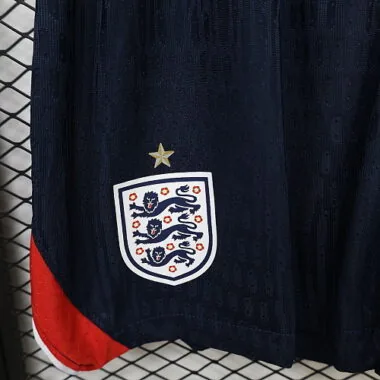 Afbeelding 2 van album 2026 England Away Player Version