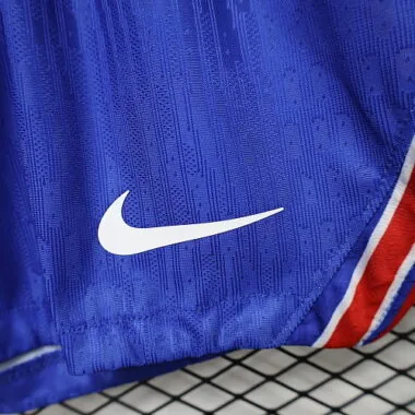 Imagen 2 del álbum 2026/27 Paris Saint-Germain Home Player Version