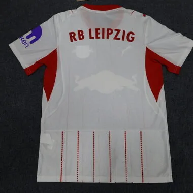 Image 11 de l’album Saison 2026/27 : Leipzig (à domicile)