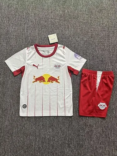 Albumcover van 2026/27 Leipzig thuisshirt voor kinderen