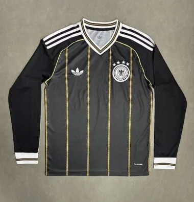 Couverture de l’album 2026/27 Germany Third Long Sleeve Jersey