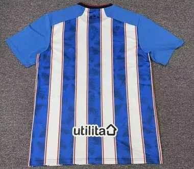 2026/27 Huddersfield Home Jersey Albumbild 2