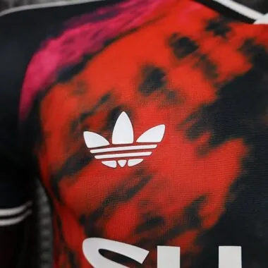 Image 4 de l’album Maillot « Édition spéciale » de Manchester United 2026/27, version joueur