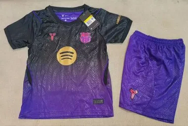 Camiseta infantil del Barcelona para partidos fuera de casa, temporada 2026/27