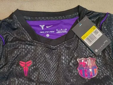Imagem 4 do álbum Camisa de criança do Barcelona para jogos fora de casa 2026/27