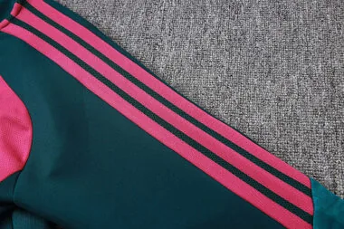 Real Madrid-Jacke 2026/27 Albumbild 5