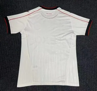 Image 2 de l’album Maillot extérieur d’Aberdeen 2026/27