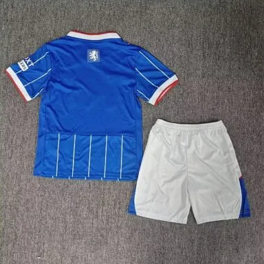 Image 2 de l’album Maillot et short pour enfants « Rangers » domicile 2026/27