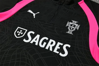 Imagem 5 do álbum Fato de treino de manga comprida Portugal 2026, preto e rosa