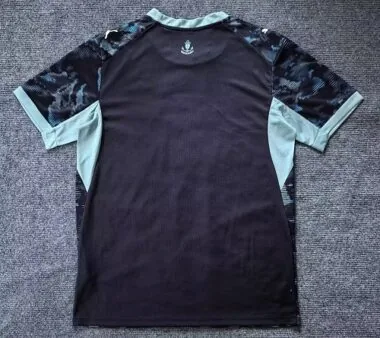 Image 2 de l’album Maillot extérieur du Marseille pour la saison 2026/27