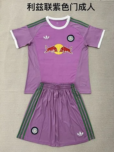 2026/27 Leeds United Goalkeeper Jersey and Shorts