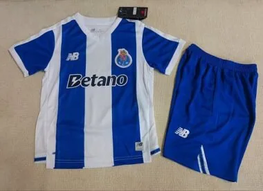 Porto thuisshirt en -short voor kinderen, seizoen 2026/27