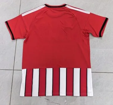 Afbeelding 2 van album 2026/27 Brighton Home Kids Jersey and Shorts