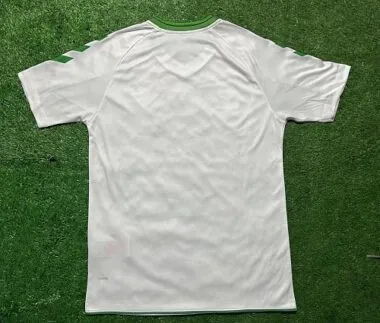 Image 2 de l’album Maillot d’entraînement du Real Betis 2026/27