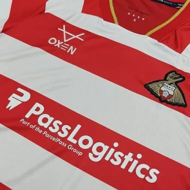 2026/27 Doncaster Rovers Home Jersey Albumbild 2