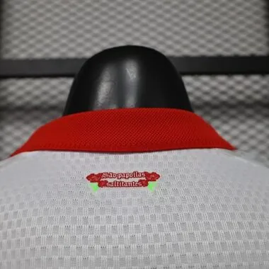 Afbeelding 2 van album 2026/27 Benfica Away Player Version Jersey