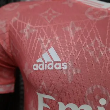 Real Madrid Spielertrikot Saison 2026/27 Albumbild 5