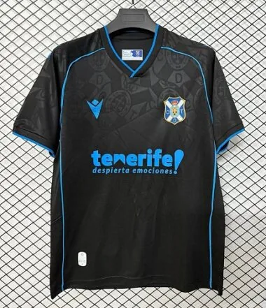 Auswärtstrikot von Teneriffa 2026/27 Albumcover