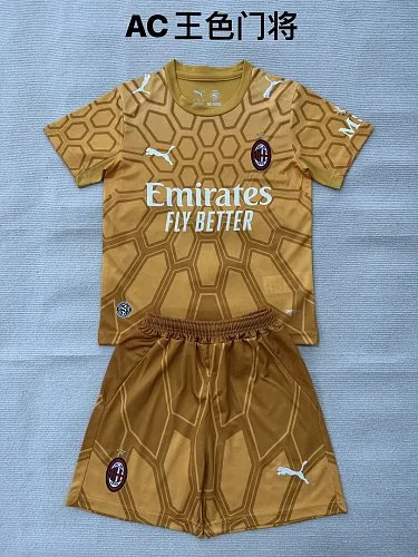 Camiseta y pantalones cortos de portero del AC Milan de la temporada 2026/27