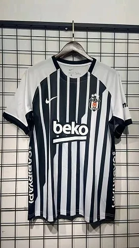 Camiseta de visitante del Beşiktaş 2026/27