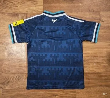 Image 2 de l’album Maillot extérieur du Newcastle United 2026/27