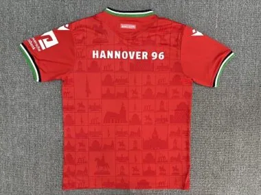 Image 2 de l’album Maillot domicile du Hannover 96 2026/27