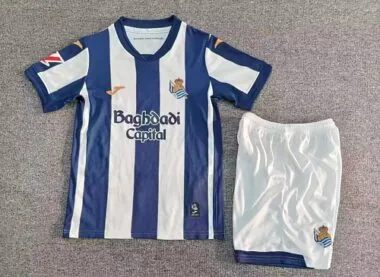 Capa do álbum 2026/27 Real Sociedad Home Kids Jersey